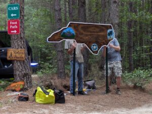 Installing the sign